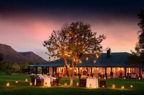 karoo-lodge-lawn-dinner-samara-karoo-dook-high-res