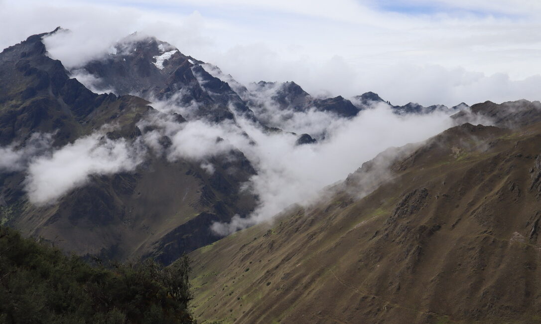 Abra Malaga glacier in the Peruvian Andes