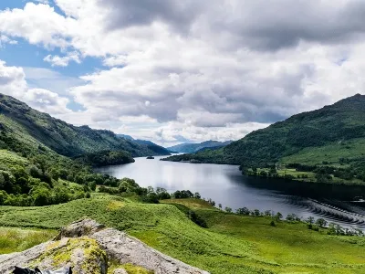 Beautiful landscapes in the United Kingdom with green fields and clear rivers