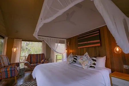 Luxury rooms at Muzimu Lodge