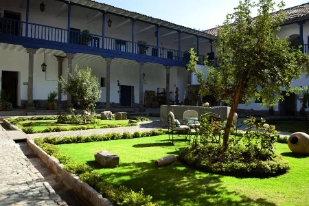 Belmond Palacio Nazarenas Main Courtyard view_converted