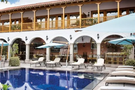 Belmond Palacio Nazarenas Pool area_converted