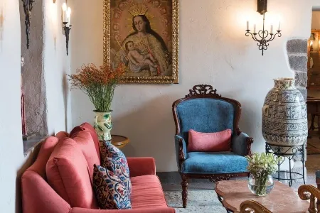 Belmond Palacio Nazarenas reception area classic style_converted