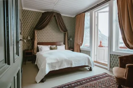 Hotel Union Øye Luxury Rooms_converted