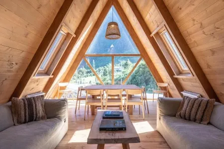 Tawa Lodge luxury accommodation_converted