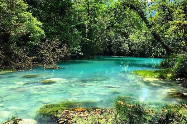 rio-celeste-lagoon_converted