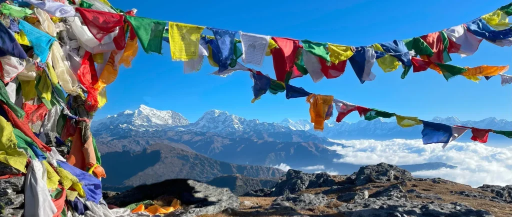 Nepal traveling in the mountains