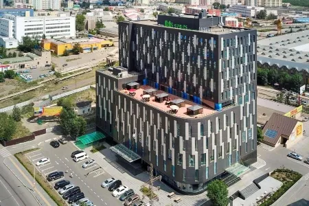 Ibis Hotel 1 Top city views_converted