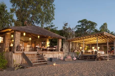 Kaya Mawa 4 beach lounge_converted