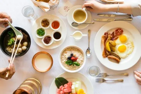 Shangri La Hotel 5 Breakfast setup_converted