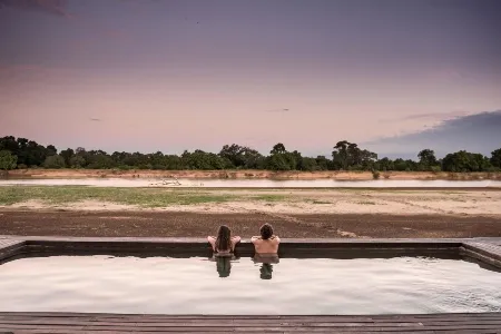 Shawa Luangwa Camp 4 wildlife pool_converted