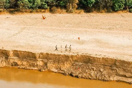 Shawa Luangwa Camp 5 wildlife trekking_converted