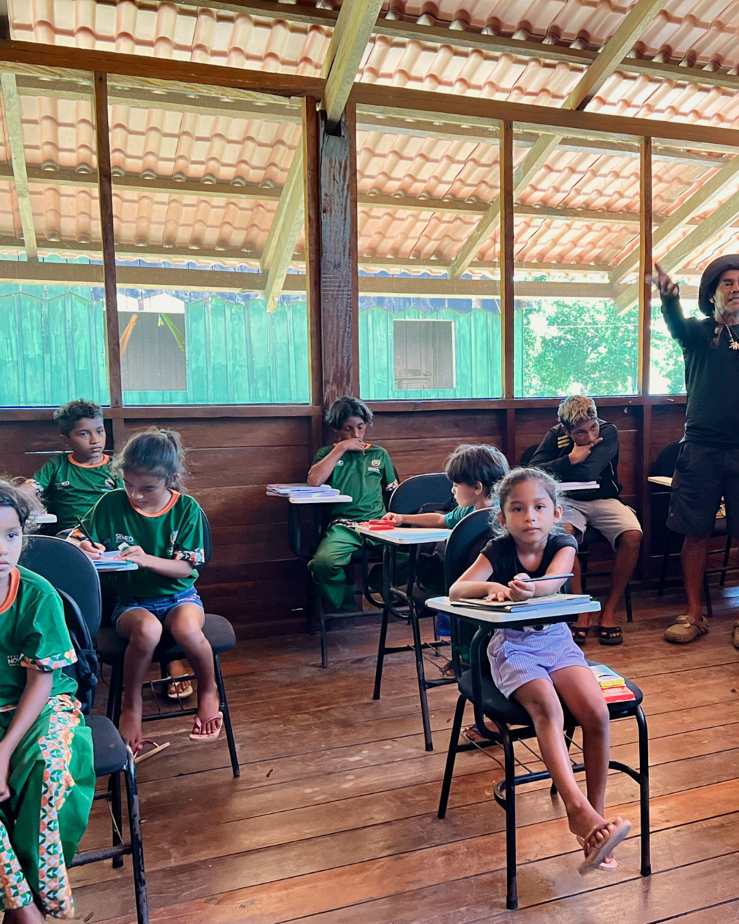 School Amazon JWP