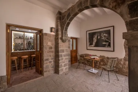 Casa Clara 3 entrance_converted